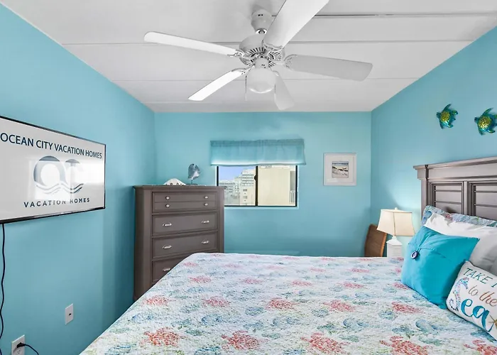 Decatur House 402